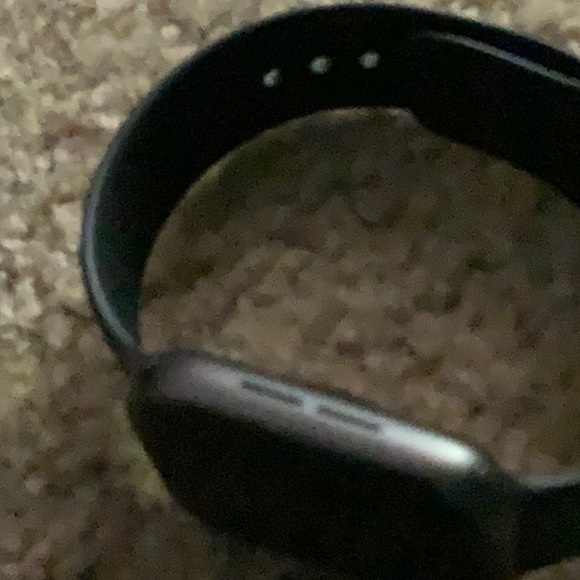 Apple Watch - Picture 2 of 6